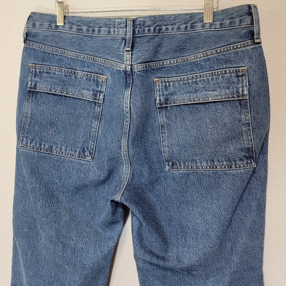 Agolde Cooper Cargo carpenter denim jeans in light wash - Picture 6 of 12